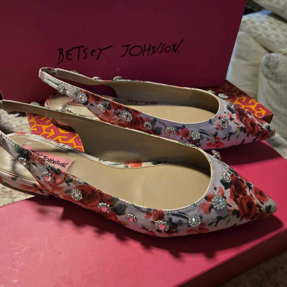 Betsey Johnson Floral Slingback Flats